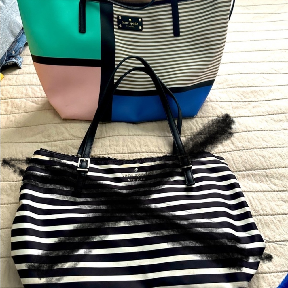 (1) Kate Spade Tote Bag